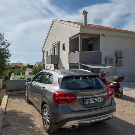 Apartment With Parking Space Orebic, Peljesac - 24949 *