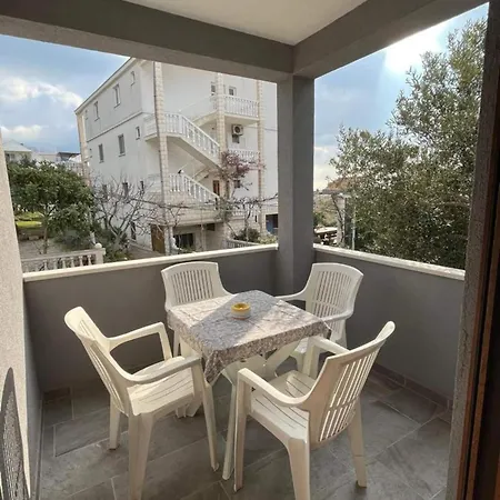 With Parking Space Orebic, Peljesac - 24949 Apartment