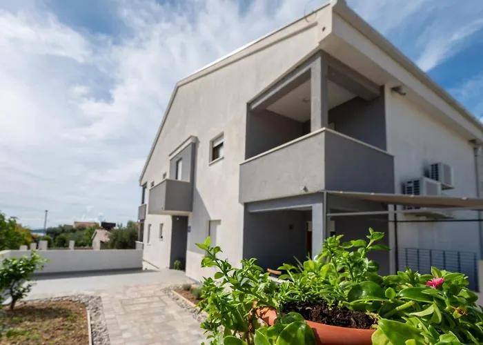 With Parking Space Orebic, Peljesac - 24949 *